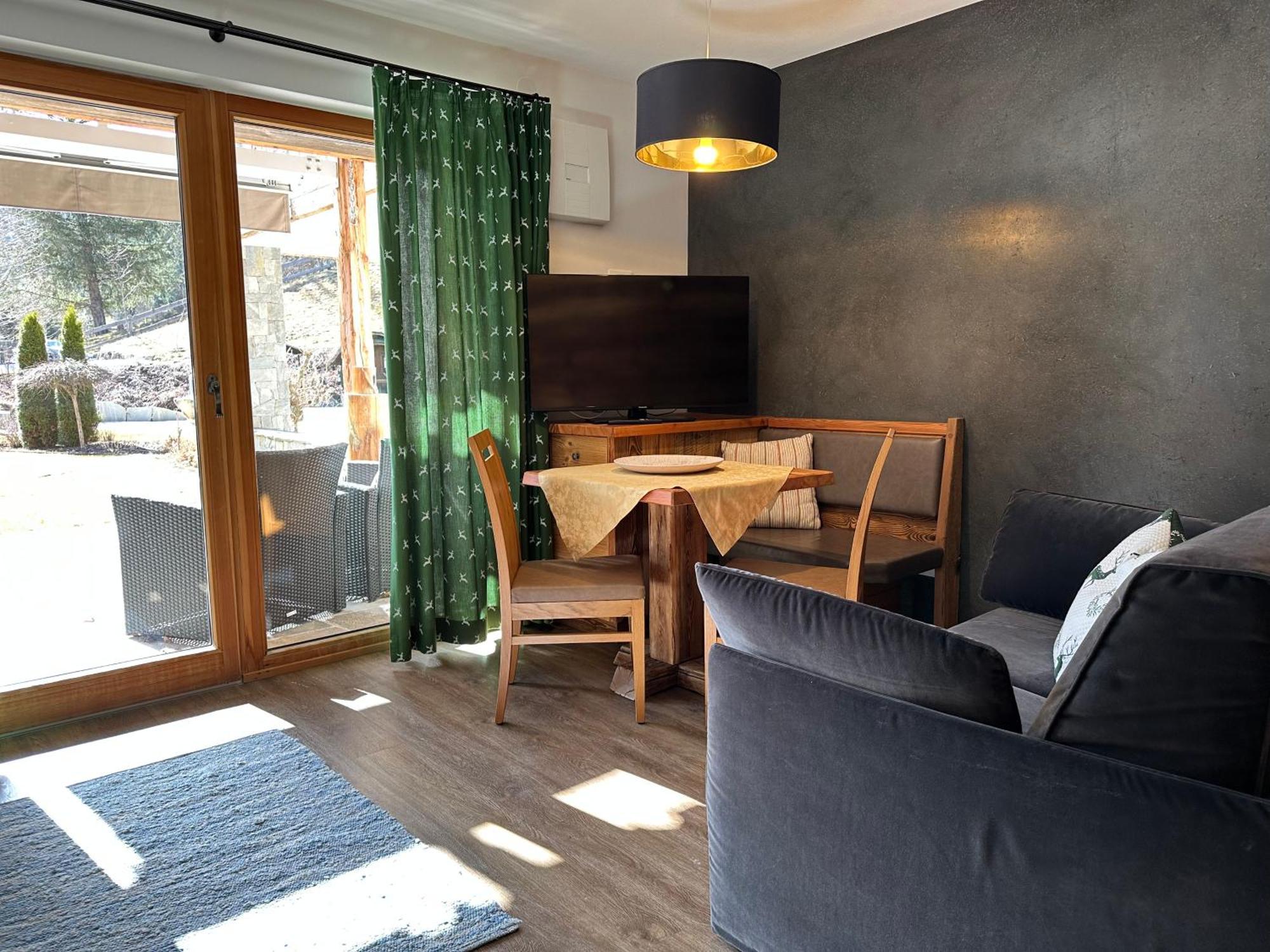Alpine Mountain Chalet Сан-Виджилио-ди-Мареббе Экстерьер фото