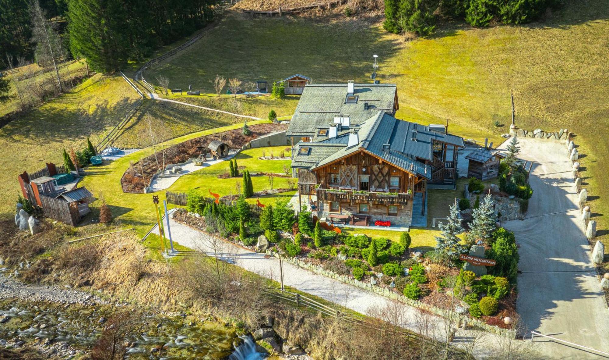 Alpine Mountain Chalet Сан-Виджилио-ди-Мареббе Экстерьер фото
