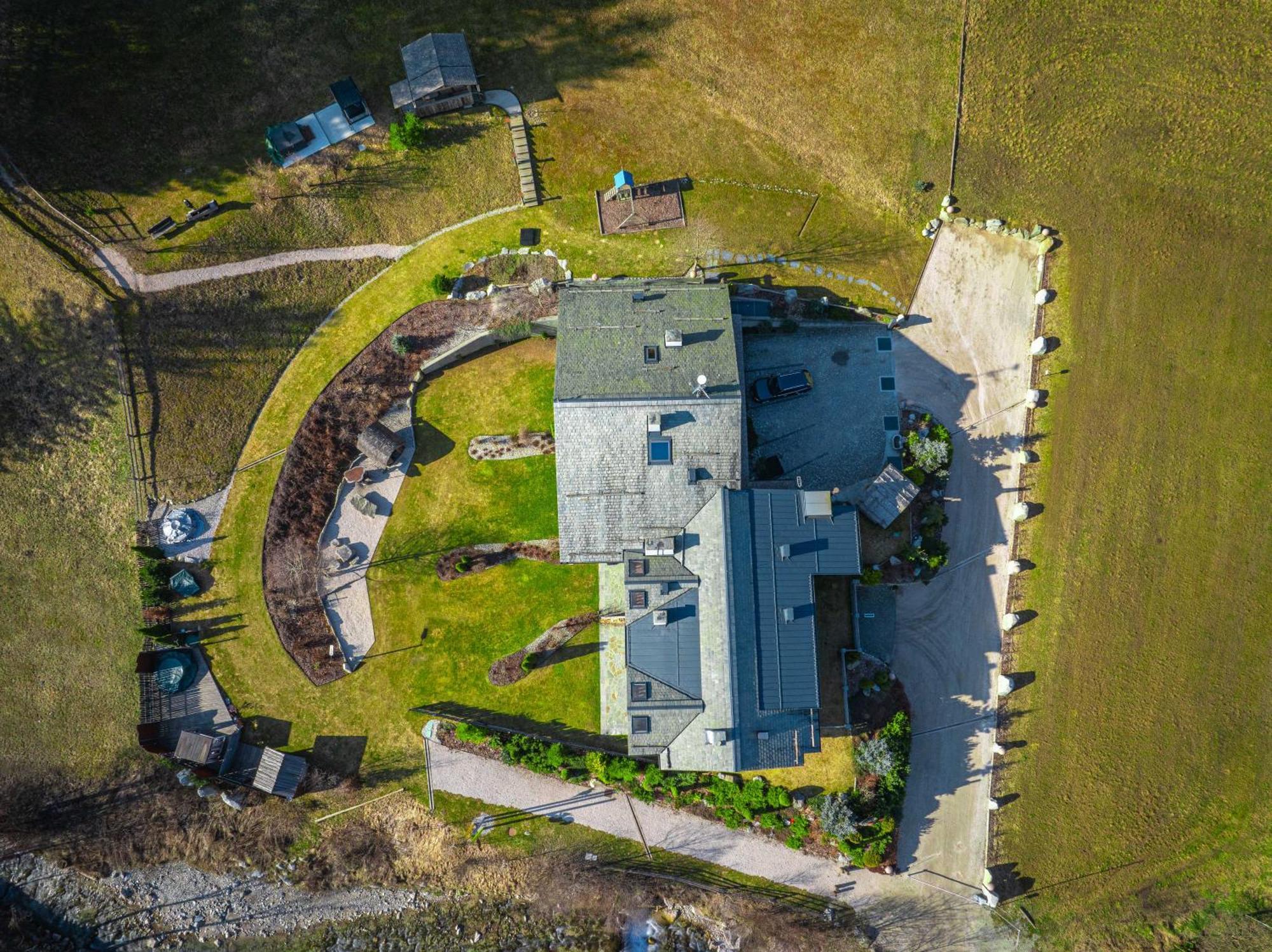 Alpine Mountain Chalet Сан-Виджилио-ди-Мареббе Экстерьер фото