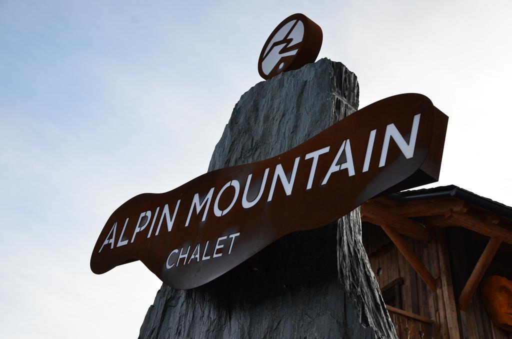 Alpine Mountain Chalet Сан-Виджилио-ди-Мареббе Экстерьер фото